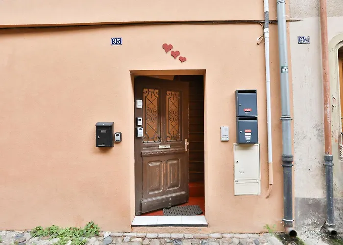 Au Pied Des Remparts A Lejlighed *