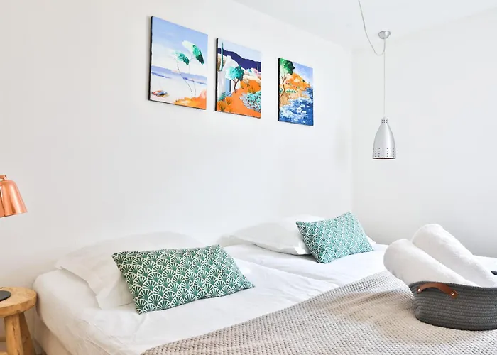 Au Pied Des Remparts A Lejlighed *